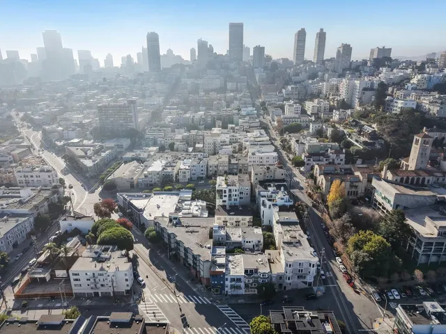 $7,600,000 | 649-651 Francisco Street, San Francisco, CA 94133