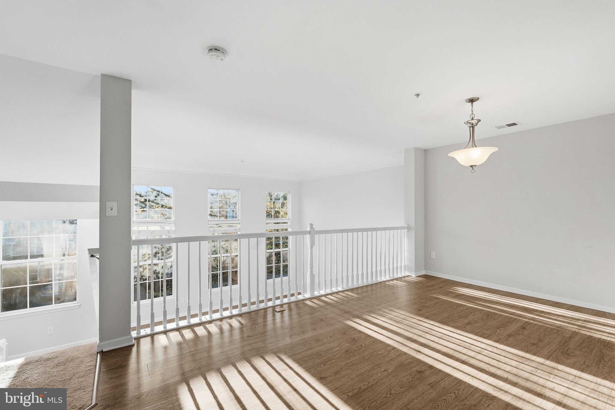 1881 Crescent Park Drive Reston, VA 20190 - Photo 10 of 43
