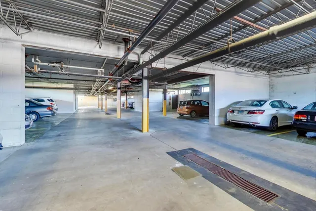 $250,000 | 7707 West Irving Park Road, Unit 303, Chicago, IL 60634