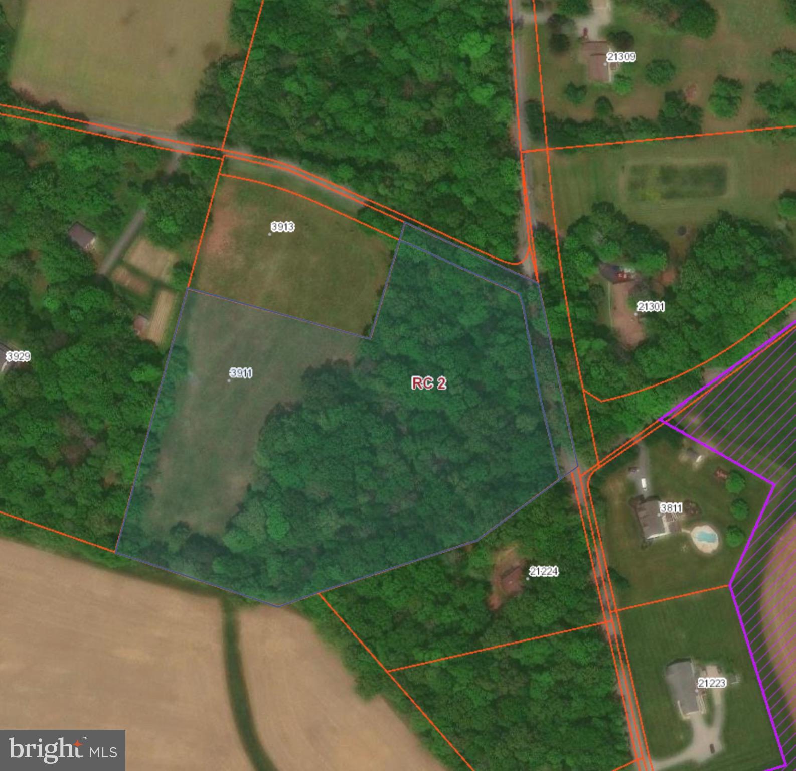 3911 St Pauls Road Manchester, MD 21102 - Photo 3 of 4 a view of a tennis court