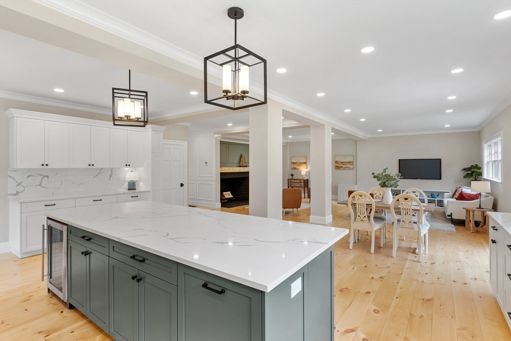 231 Concord Road Bedford, MA 01730 - Photo 17 of 42 Gallery Image 17