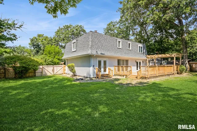 $329,000 | 6686 John Drive, Mount Zion, IL 62549