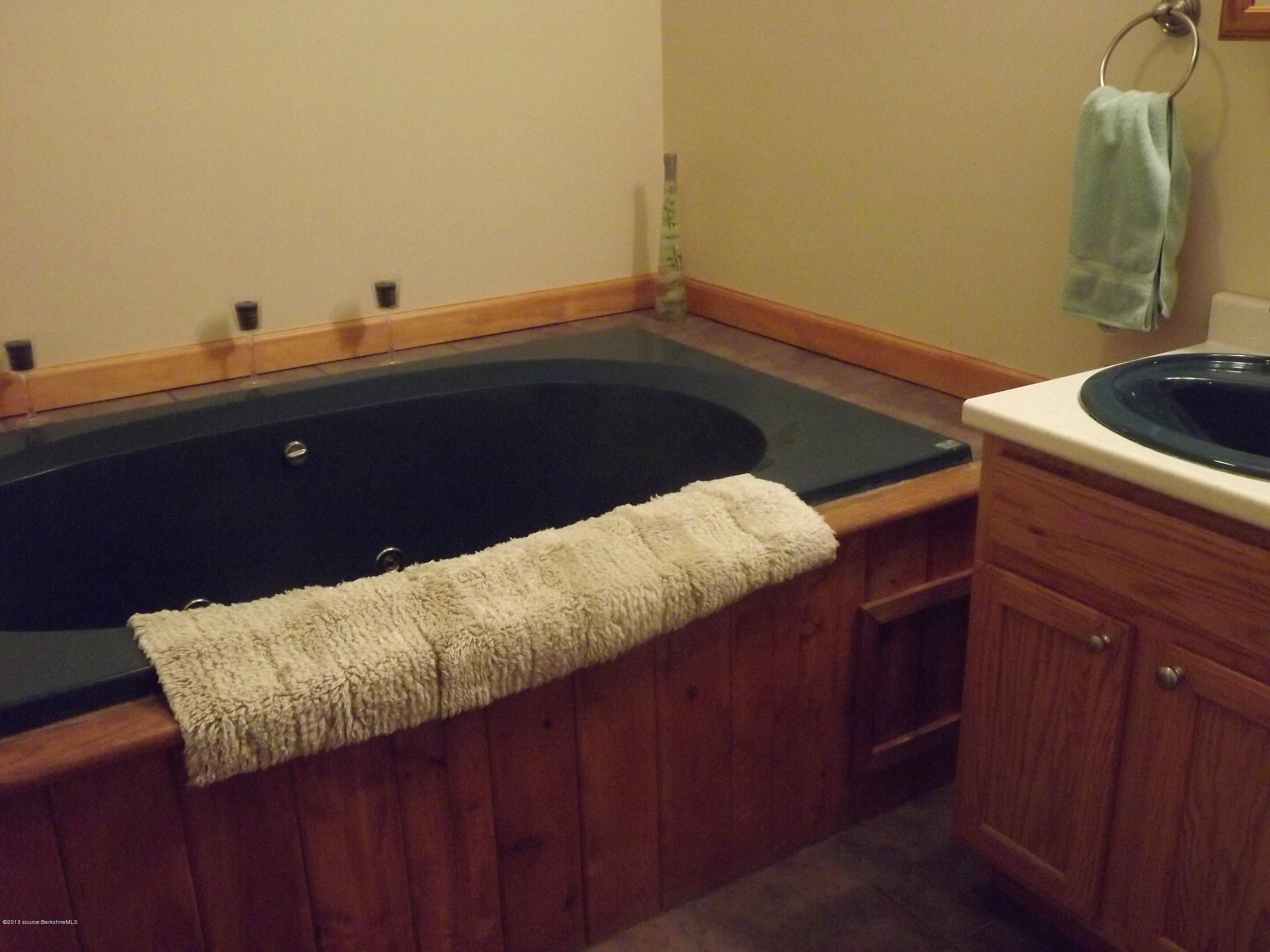 879 Flintstone Road Windsor, MA 01270 - Photo 11 of 17 Jacuzzi bathroom