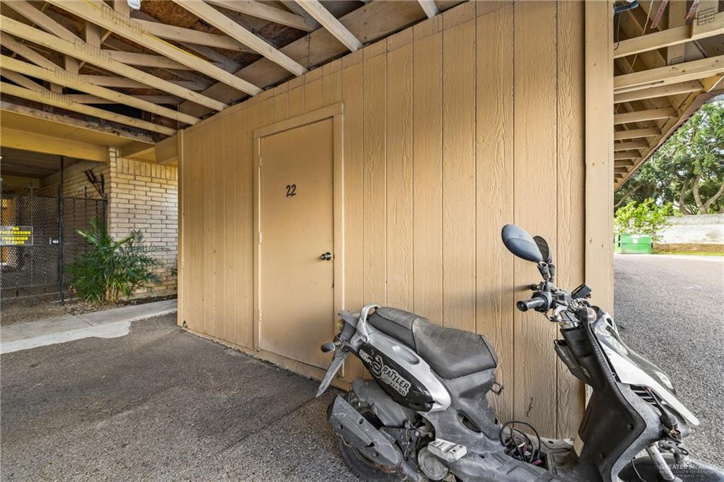 500 East El Rancho Avenue, Unit 22 McAllen, TX 78503 - Photo 5 of 17 a view of a room with gym equipment