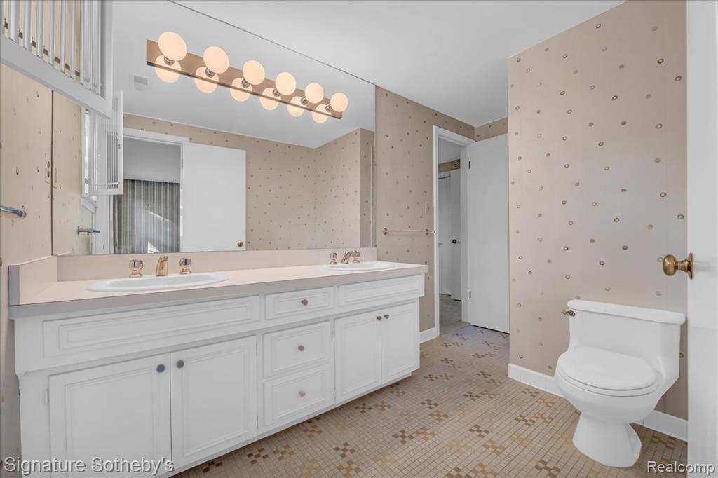 130 Denbar Road Bloomfield Hills, MI 48304 - Photo 26 of 31 Gallery Image 26