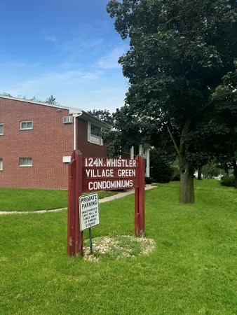 $78,000 | 124 North Whistler Avenue, Unit B8, Freeport, IL 61032