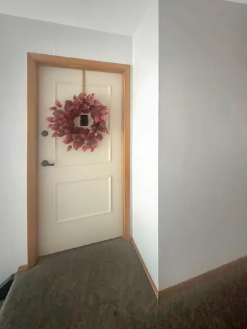 $82,900 | 124 North Whistler Avenue, Unit B8, Freeport, IL 61032