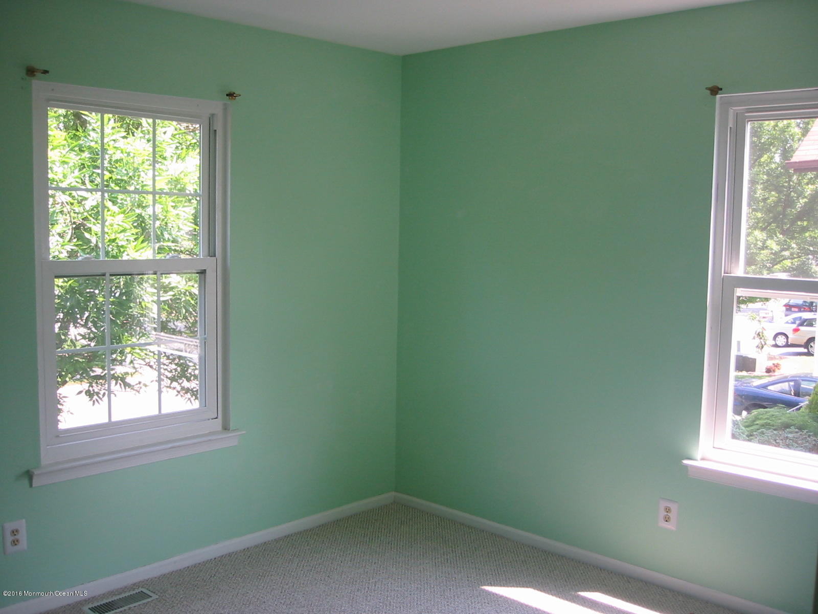 75 Appletree Road Howell, NJ 07731 - Photo 14 of 23 a small space with a window