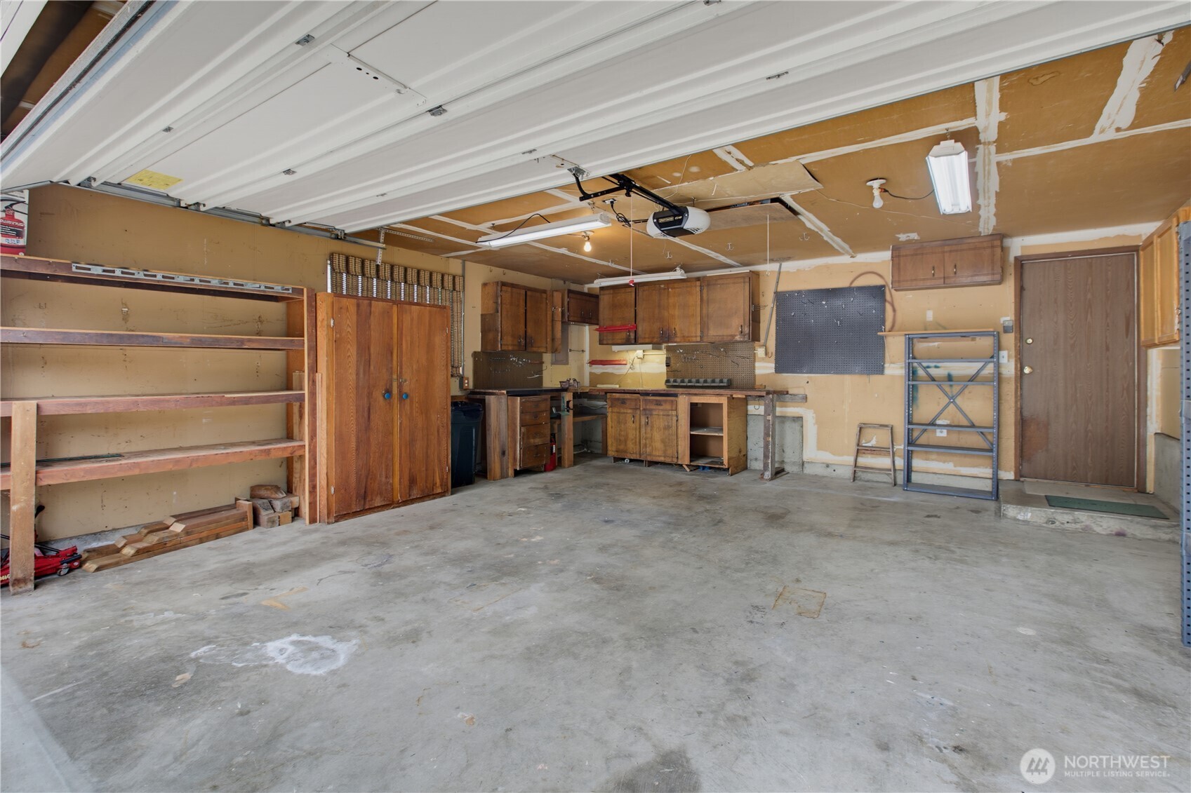 3200 Southeast 20th Court Renton, WA 98058 - Photo 24 of 33 Gallery Image 24