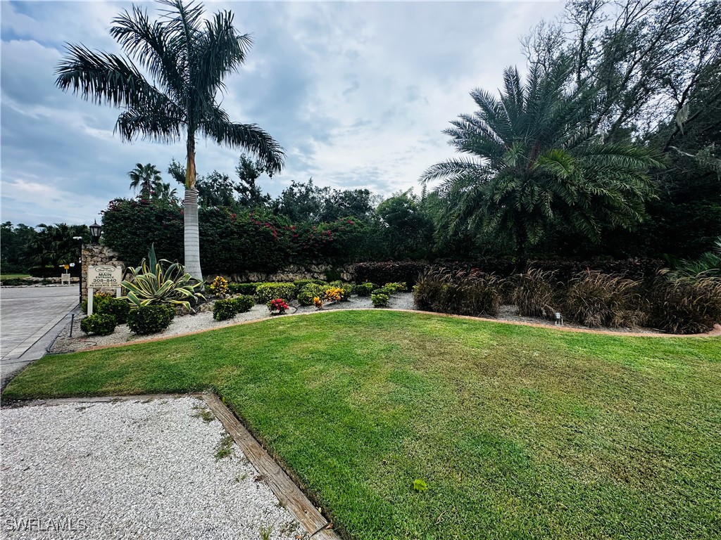 North River Road Venice, FL 34293 - Photo 7 of 21 a view of outdoor space and yard