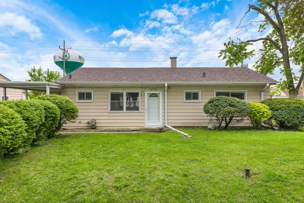 $189,900 | 16353 Sawyer Avenue, Markham, IL 60428