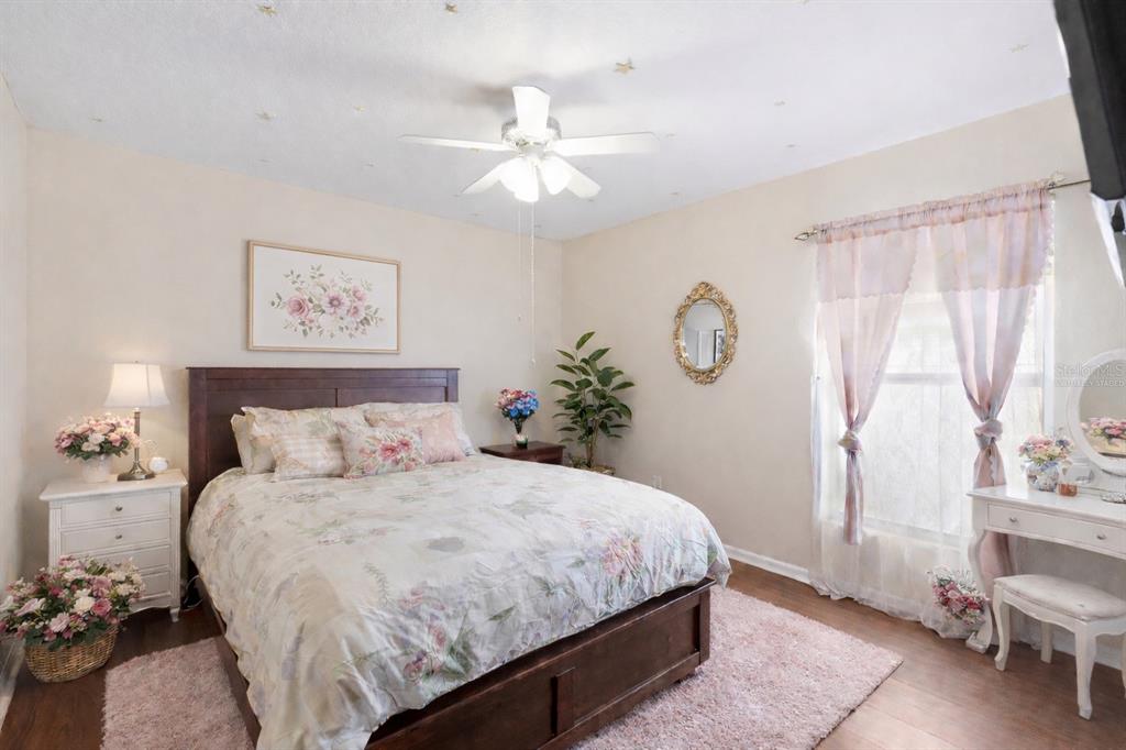 2763 Valencia Grove Drive Valrico, FL 33596 - Photo 15 of 26