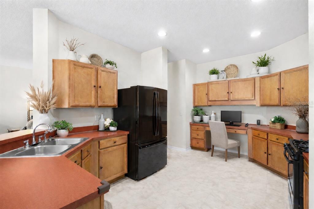 2763 Valencia Grove Drive Valrico, FL 33596 - Photo 7 of 26