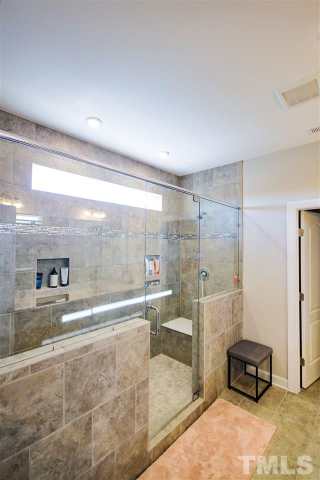1036 Lippincott Road Durham, NC 27703 - Photo 17 of 18 Gallery Image 17