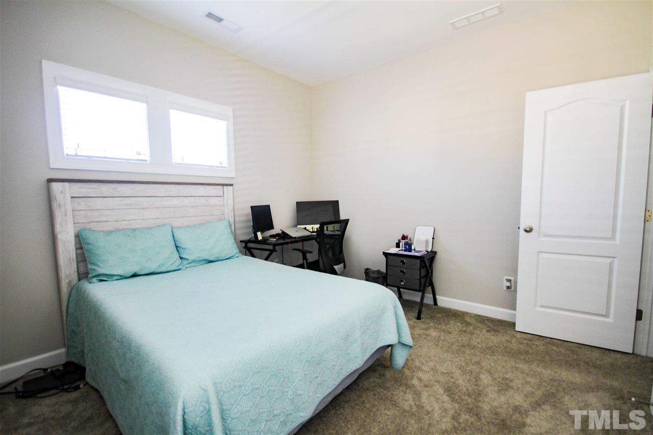 1036 Lippincott Road Durham, NC 27703 - Photo 10 of 18 Gallery Image 10