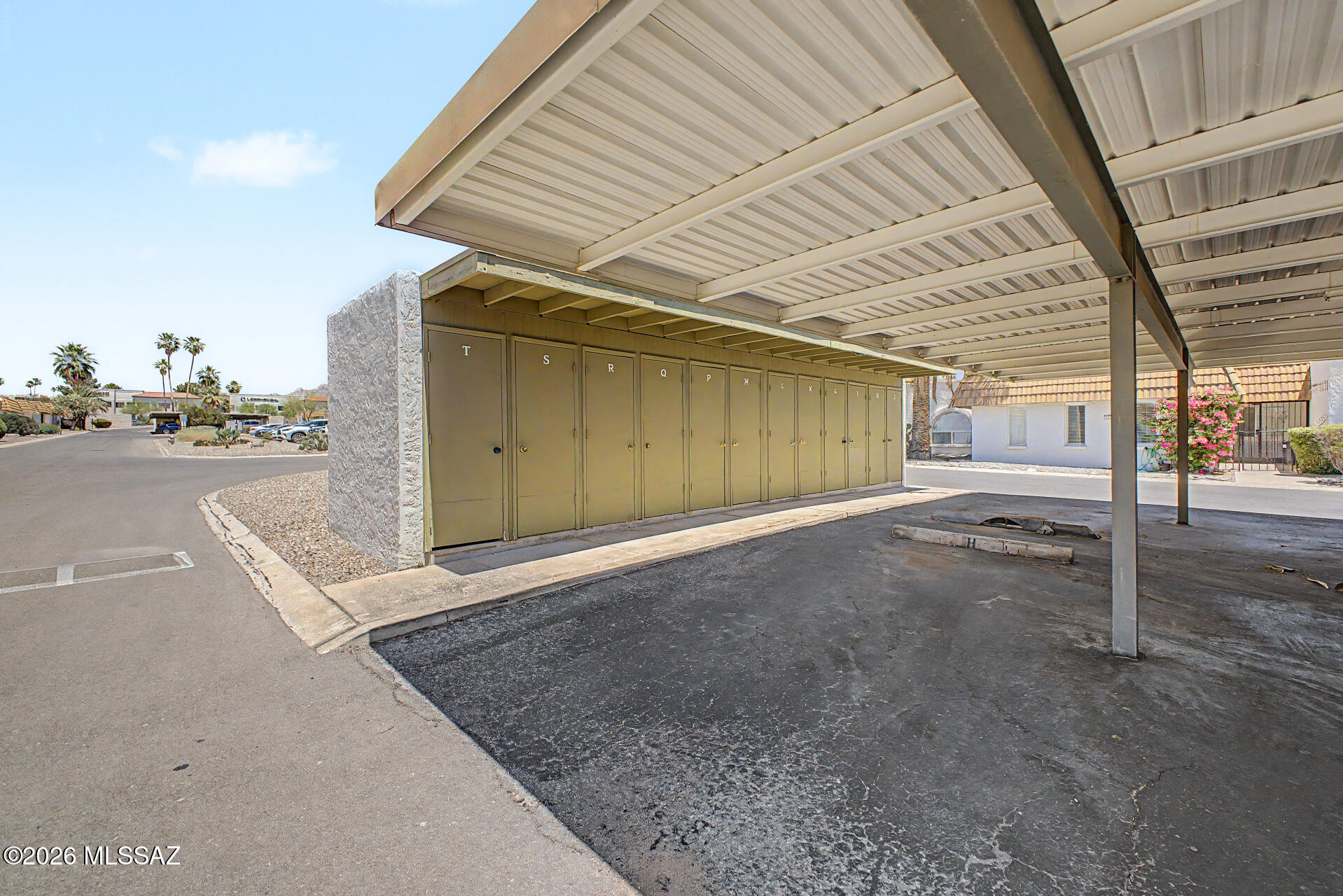 660 East River Road, Unit H Tucson, AZ 85704 - Photo 33 of 42
