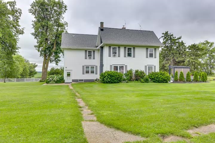 2749 Town Hall Road Mount Horeb, WI 53572 - Photo 12 of 90