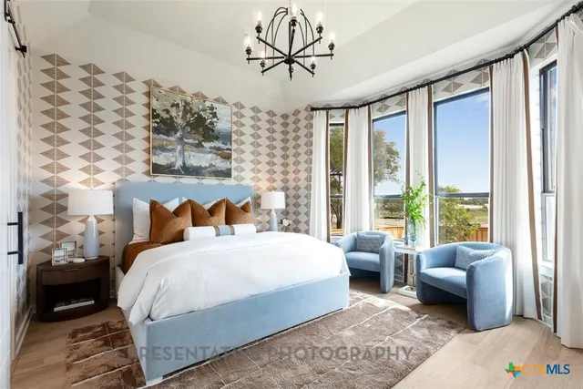 $519,990 | 261 Menlo Bend, Liberty Hill, TX 78642