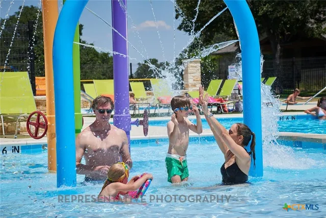 $519,990 | 261 Menlo Bend, Liberty Hill, TX 78642