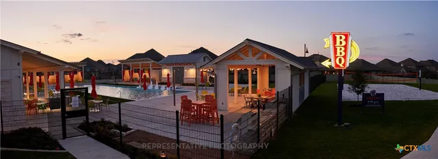 $519,990 | 261 Menlo Bend, Liberty Hill, TX 78642