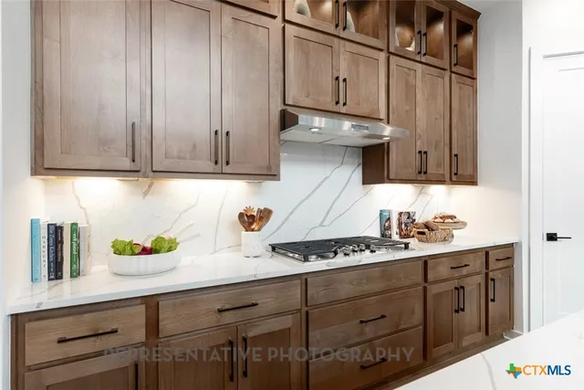 $519,990 | 261 Menlo Bend, Liberty Hill, TX 78642