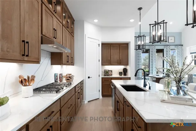 $519,990 | 261 Menlo Bend, Liberty Hill, TX 78642