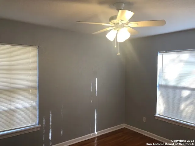 $1,475 | 219 Radiance Drive, San Antonio, TX 78218