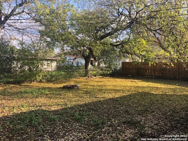 $1,475 | 219 Radiance Drive, San Antonio, TX 78218