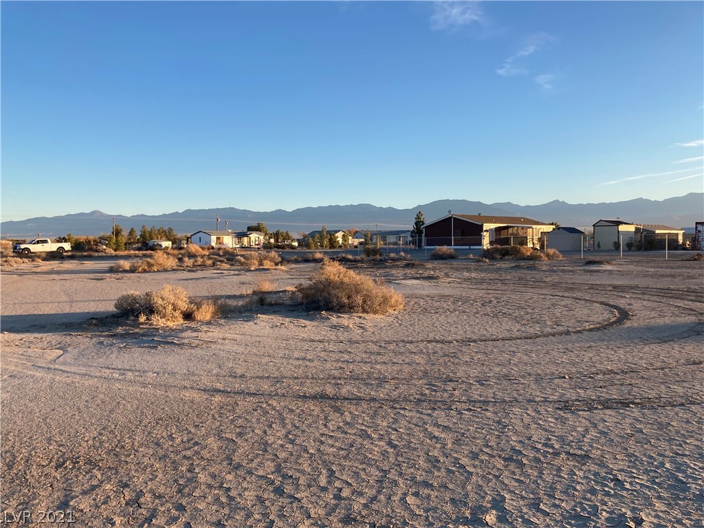 4231 Jacob Street Pahrump, NV 89048 - Photo 3 of 12