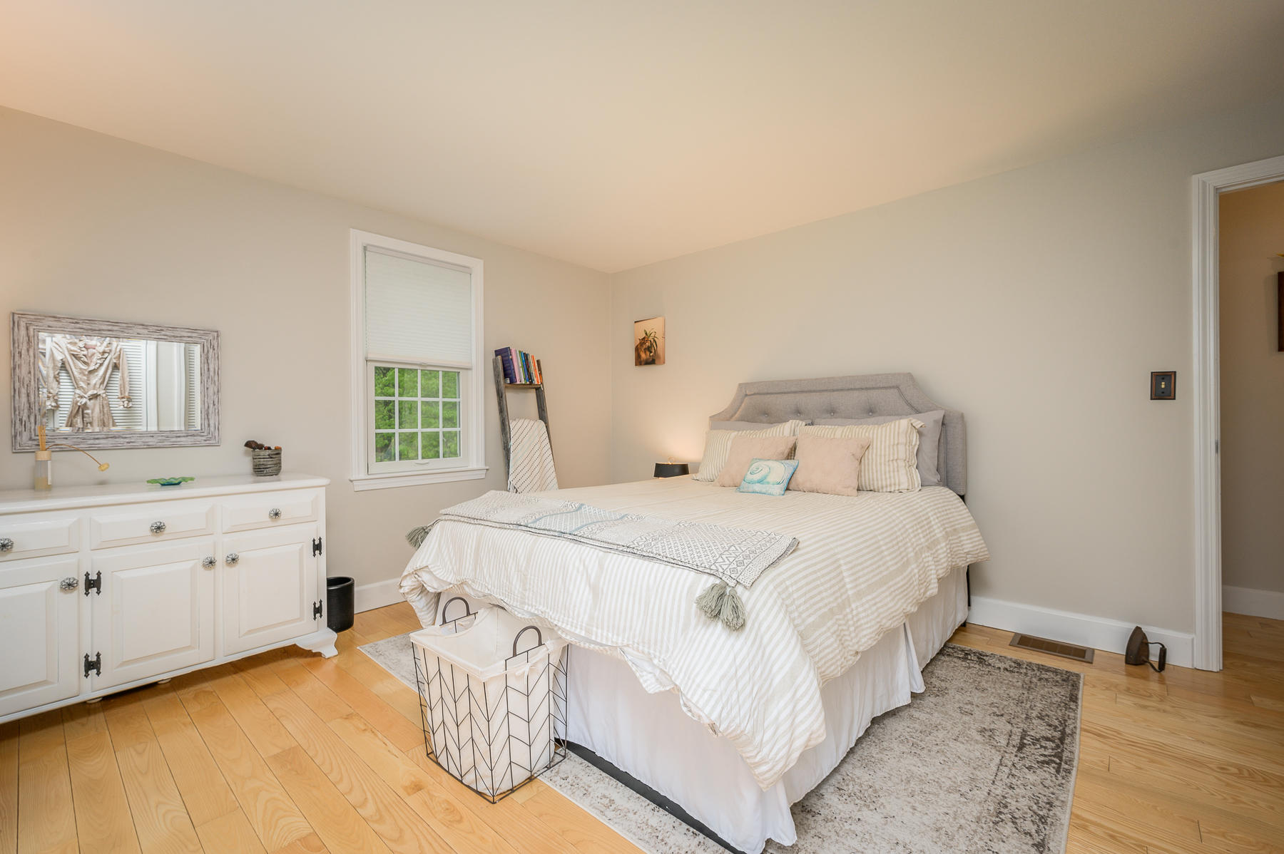 20 Squirrel Run Eastham, MA 02642 - Photo 14 of 37 a bedroom with a bed and window