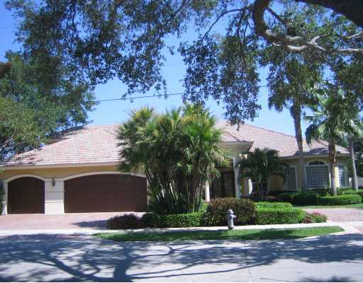 821 Southwest 22nd Street Boca Raton, FL 33486 - Photo 1 of 16 Primary Photo