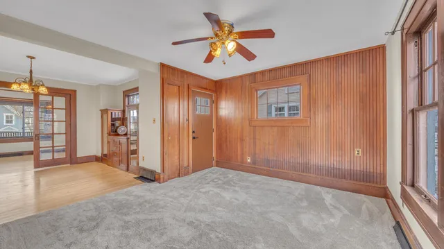 $285,500 | 910 North 4th Street, Sheboygan, WI 53081