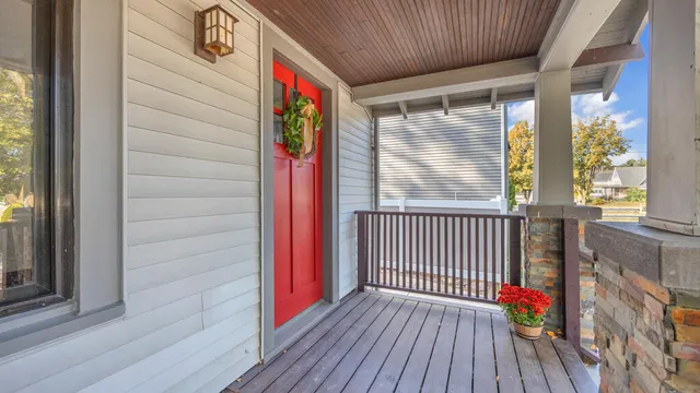 $285,500 | 910 North 4th Street, Sheboygan, WI 53081