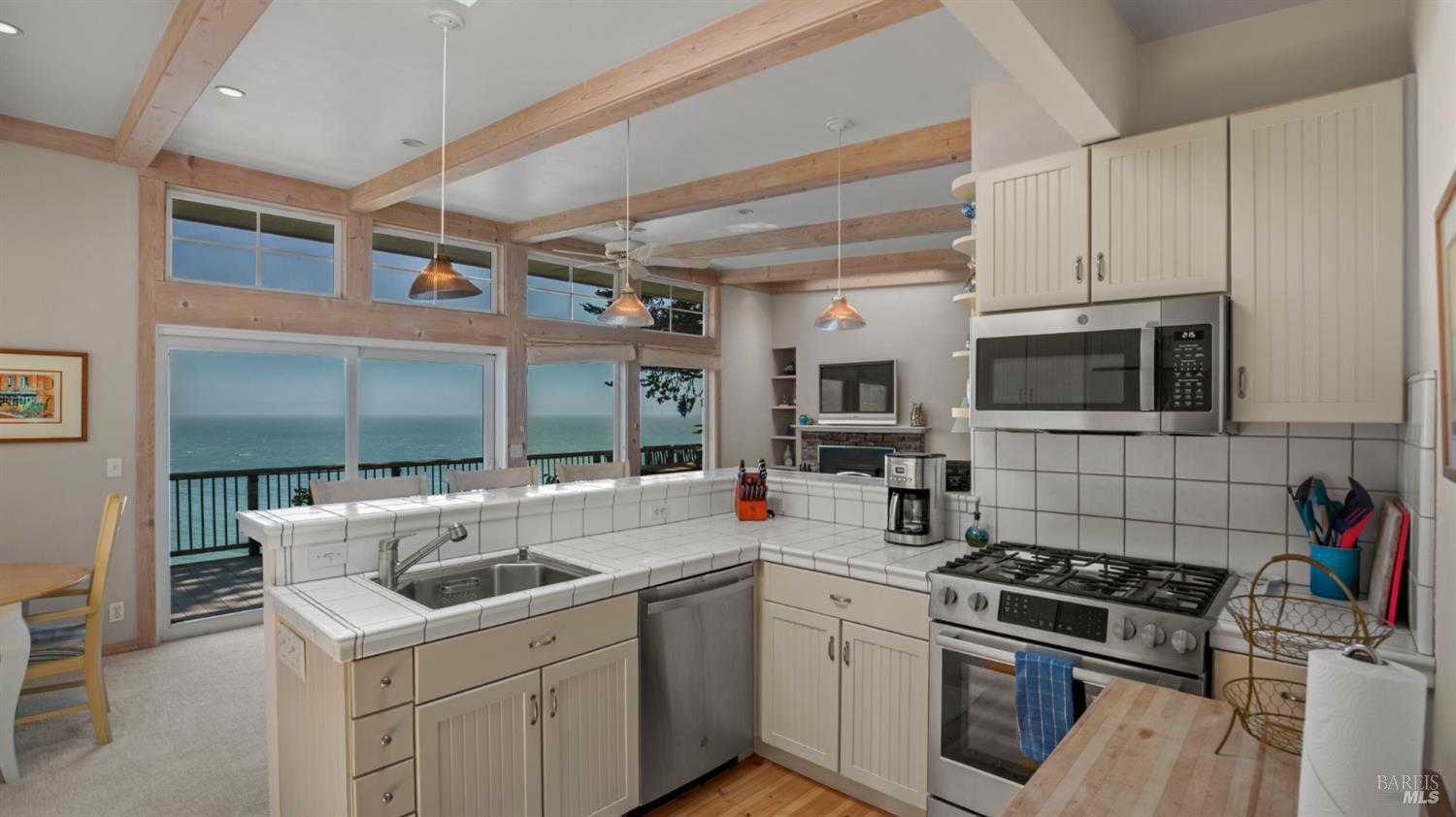 120 Sunset Way Muir Beach, CA 94965 - Photo 19 of 46