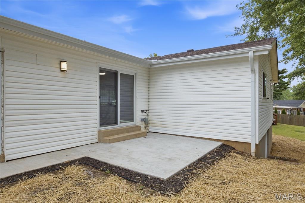 12285 Wensley Road Florissant, MO 63033 - Photo 34 of 38 Gallery Image 34