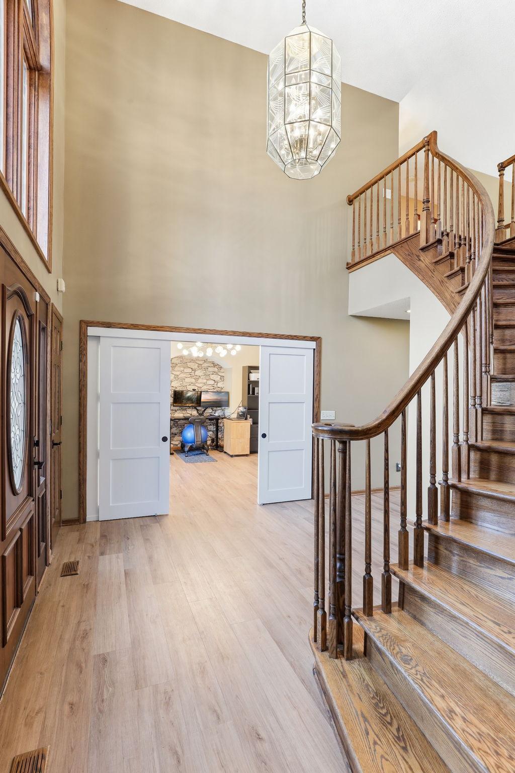 685 Valley View Court Shoreview, MN 55126 - Photo 14 of 61