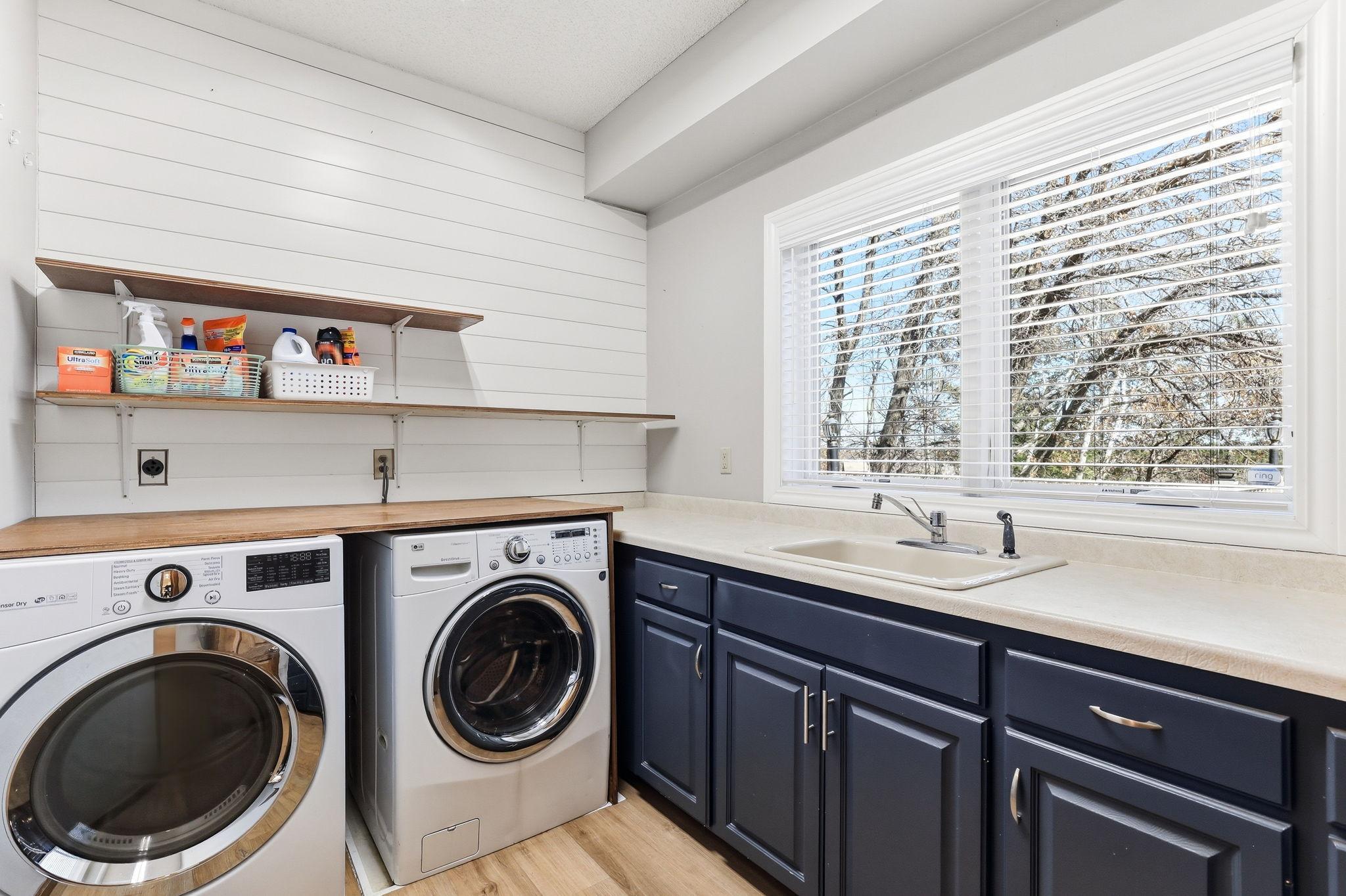 685 Valley View Court Shoreview, MN 55126 - Photo 21 of 61