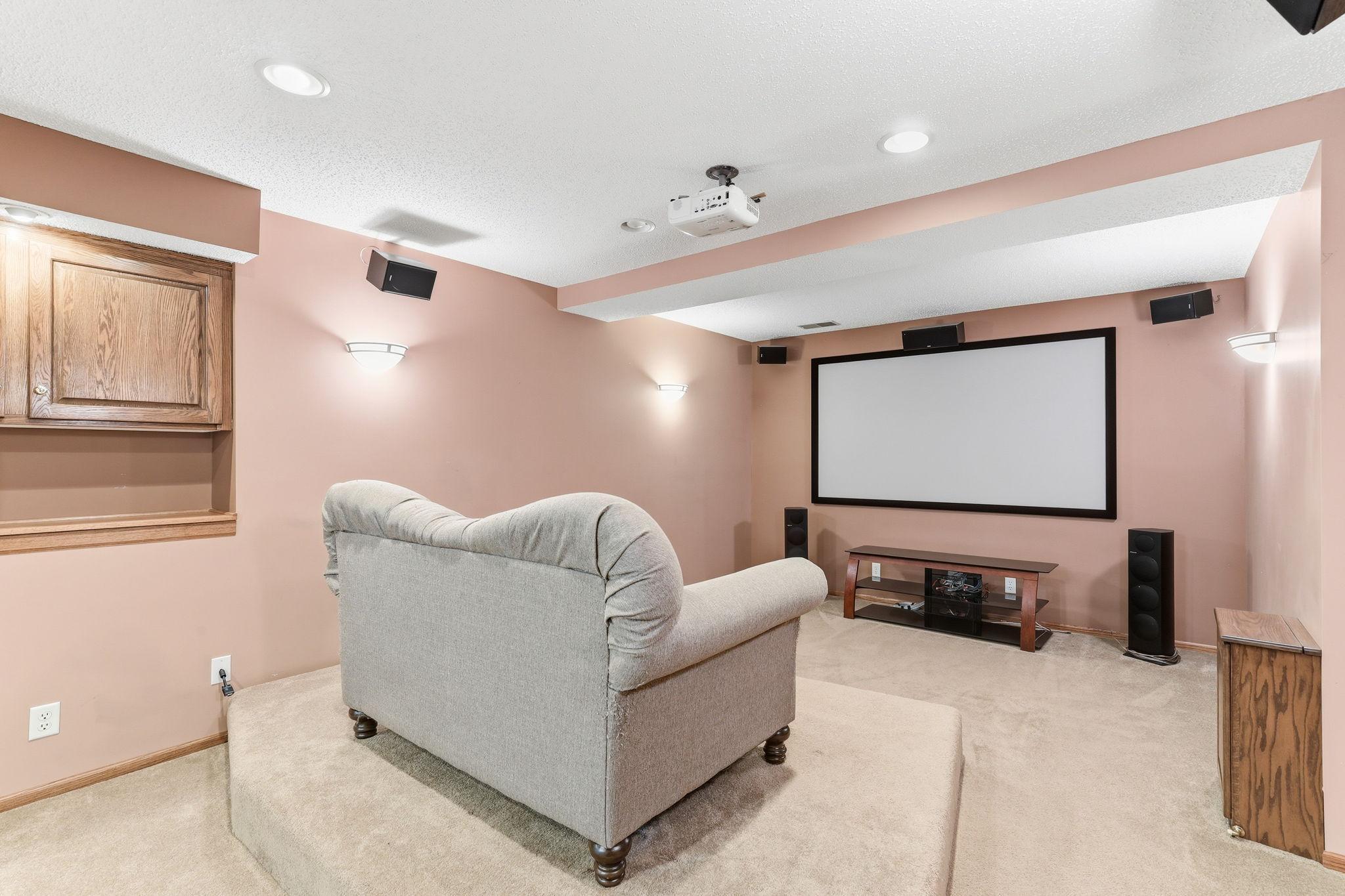 685 Valley View Court Shoreview, MN 55126 - Photo 54 of 61