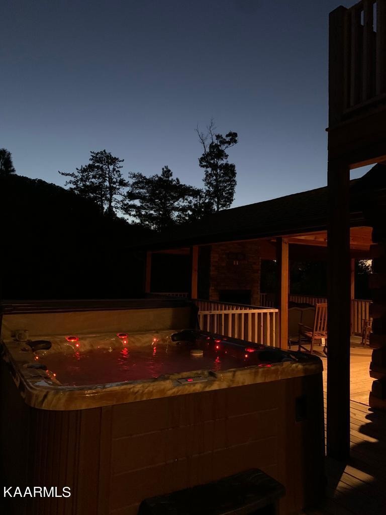 1857 Pinestand Rdg Way Pigeon Forge, TN 37862 - Photo 45 of 49 a view of a balcony with chairs