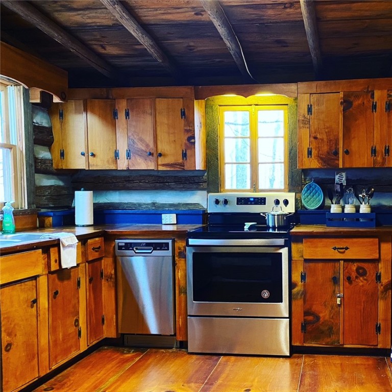 244 River Bluff Road Cleveland, SC 29635 - Photo 4 of 38