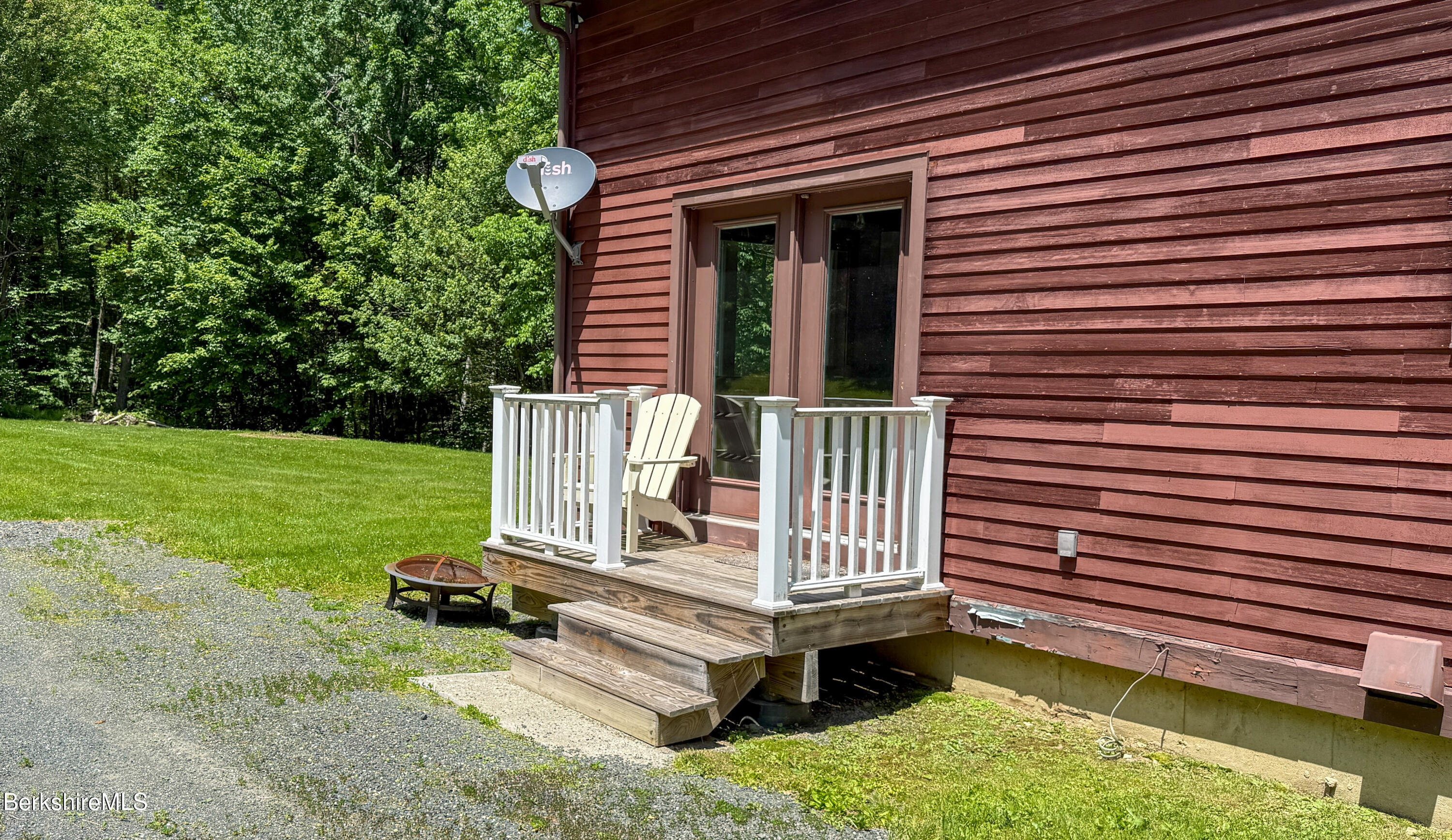 411 McNerney Road Becket, MA 01223 - Photo 27 of 29 IMG_E2533-2