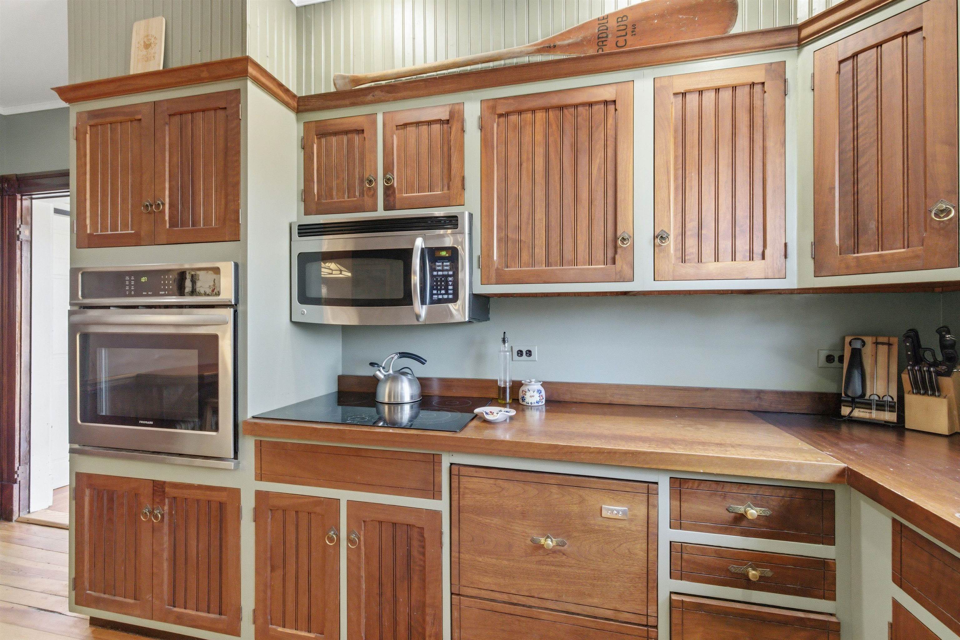 68 Center Street Wolfeboro, NH 03894 - Photo 20 of 59
