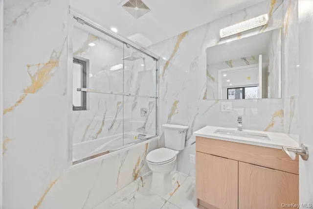 $1,998,000 | 33-01 213th Street | Bayside