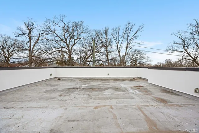 $1,998,000 | 33-01 213th Street | Bayside