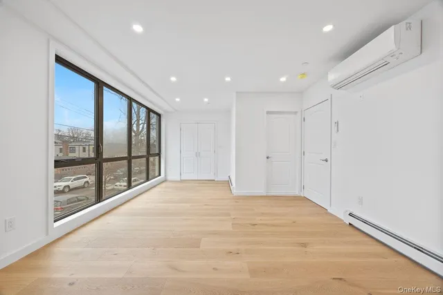 $1,998,000 | 33-01 213th Street | Bayside