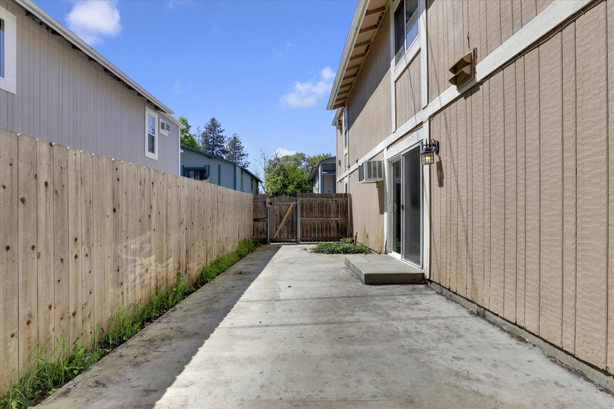 Undisclosed Address Spokane, WA 99203 - Photo 26 of 33