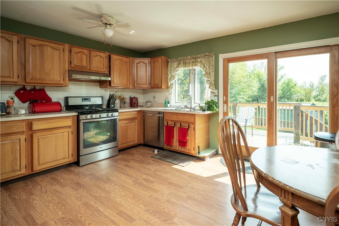 6452 Martin Street Rome, NY 13440 - Photo 14 of 47