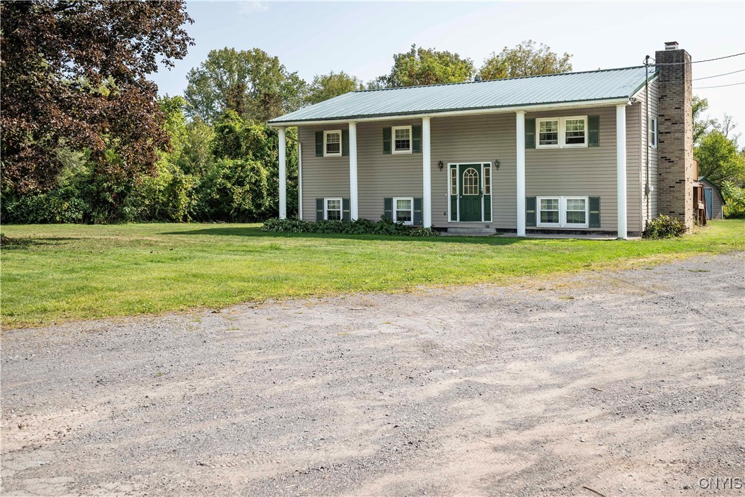 6452 Martin Street Rome, NY 13440 - Photo 3 of 47