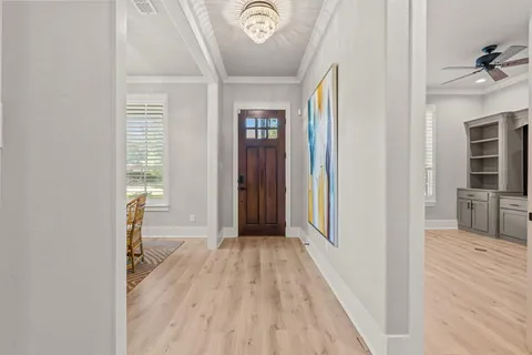 $950,000 | 5500 Collinwood Avenue, Fort Worth, TX 76107