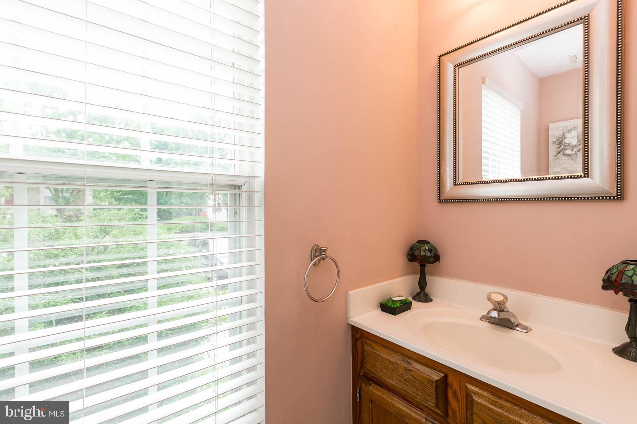 2012 Masters Drive Baltimore, MD 21209 - Photo 11 of 40